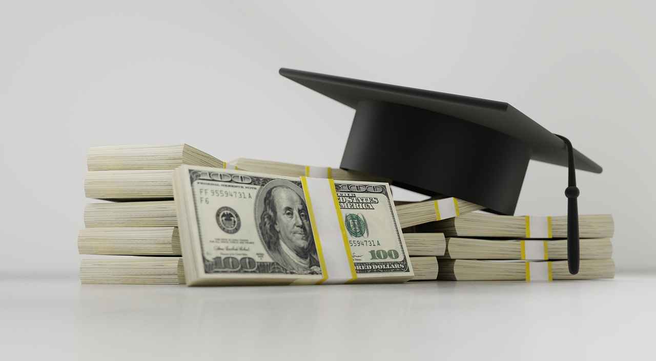 Understanding the Different Types of Loans You Can Apply for in 2025 3 Exploring Student Loans
