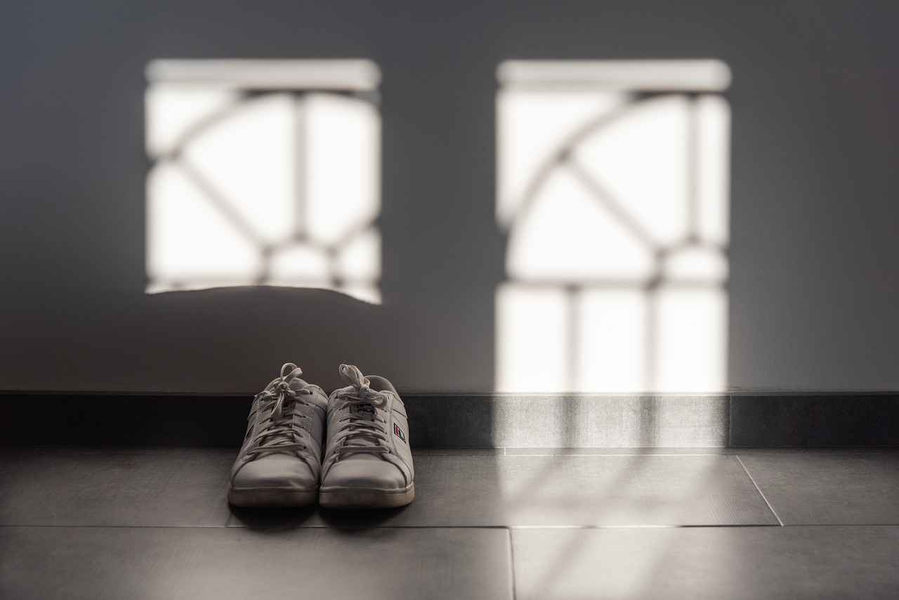 Unlocking the Style Potential of the New Balance 327 4 Why the New Balance 327 is a Must-Have