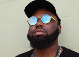 Vehicle Phone Holders: Top Choices for Safe and Secure Mounting Vehicle Phone Holders: Top Choices for Safe and Secure Mounting