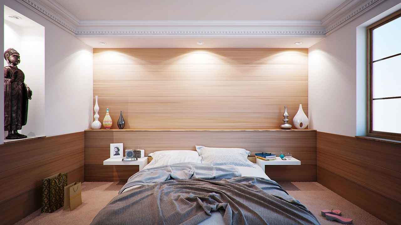 Incorporating Vintage Beds into Modern Spaces