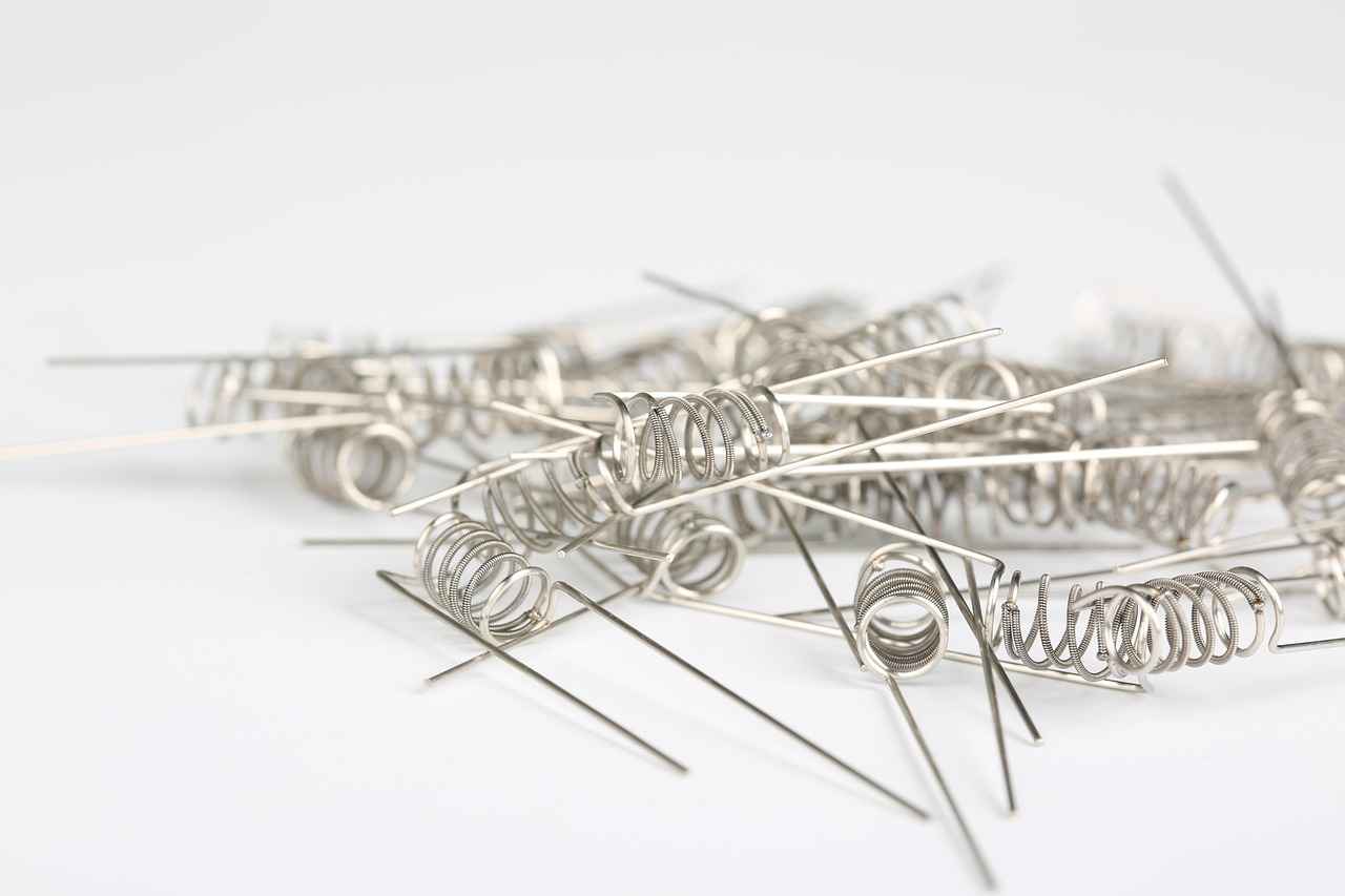 Voopoo Argus vs. GeekVape Aegis: Which Mod is More Durable? 2 Voopoo Argus: Key Features and Durability