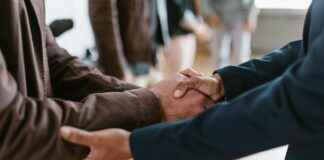 What Is FintechZoom.io and Why Investors Are Rushing In? What Is FintechZoom.io and Why Investors Are Rushing In?