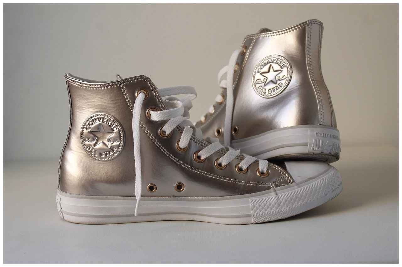What Makes New Balance 710 a Sneaker to Remember 2 Design Features of New Balance 710