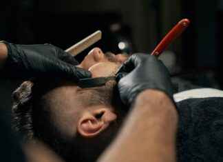 What to Expect at a Hair Transplantation Clinic: A Step-by-Step Guide What to Expect at a Hair Transplantation Clinic: A Step-by-Step Guide