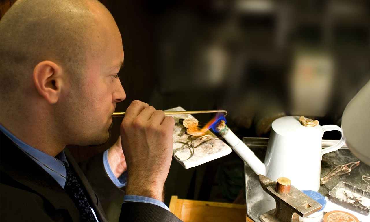 Where to Find the Best Artisans for Handmade Custom Jewelry 2 How to Identify Skilled Artisans?