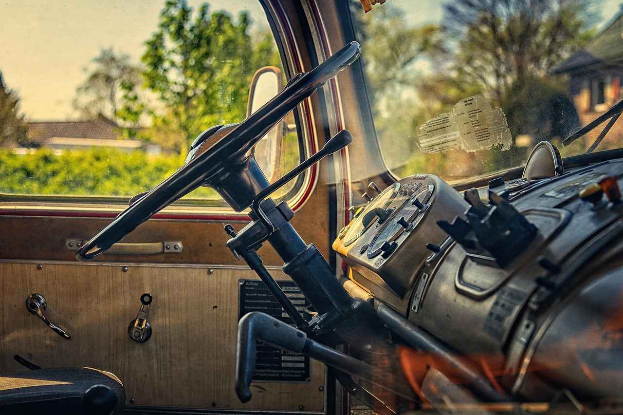 Why Dashboard Phone Holders Are Ideal for Safe Driving 3 Universal Compatibility