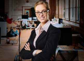 Why Every B2B Company Needs a Guest Blogging Strategy Why Every B2B Company Needs a Guest Blogging Strategy