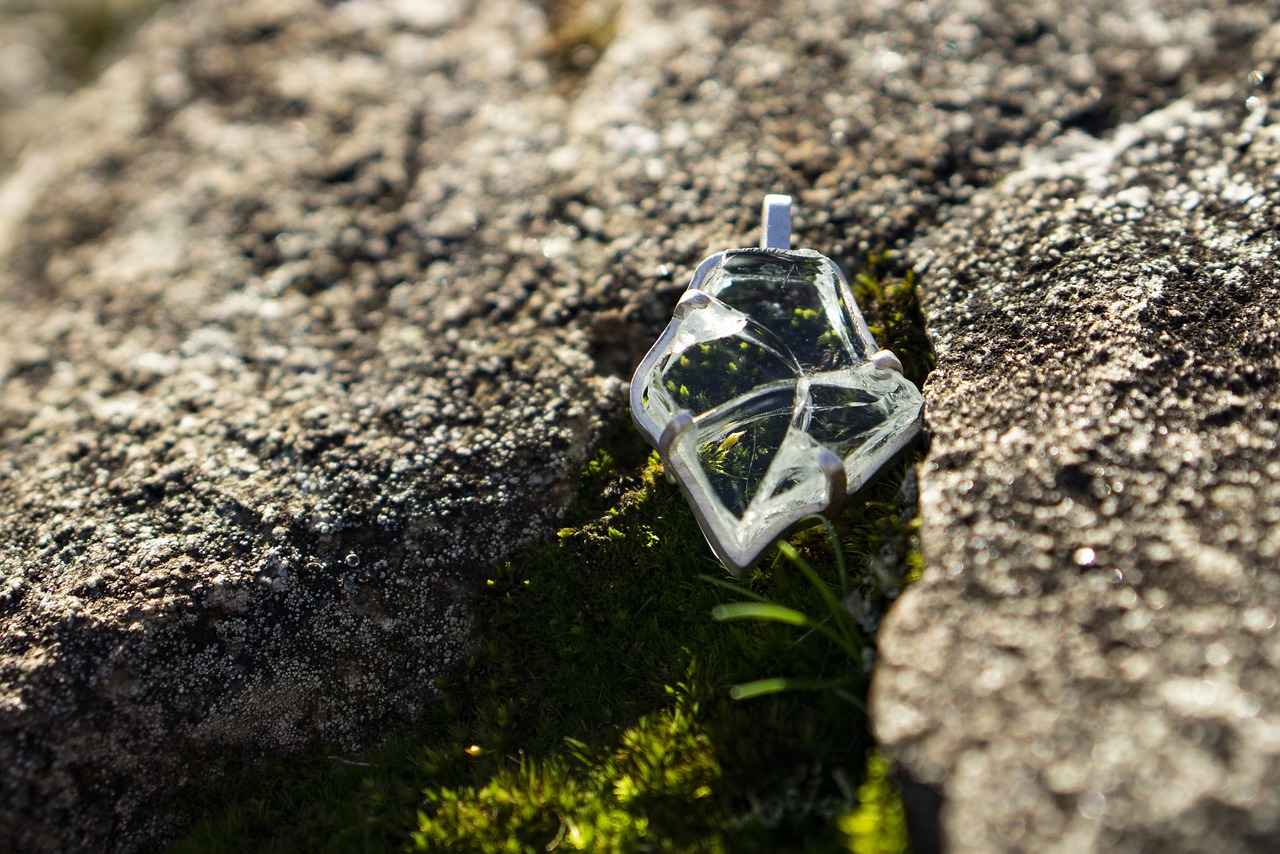 Why Is My Vape Leaking? Common Issues & Fixes 2 How to Identify a Vape Leak?