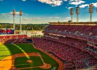 Why New Balance Has the Best Baseball Cleats This Season Why New Balance Has the Best Baseball Cleats This Season