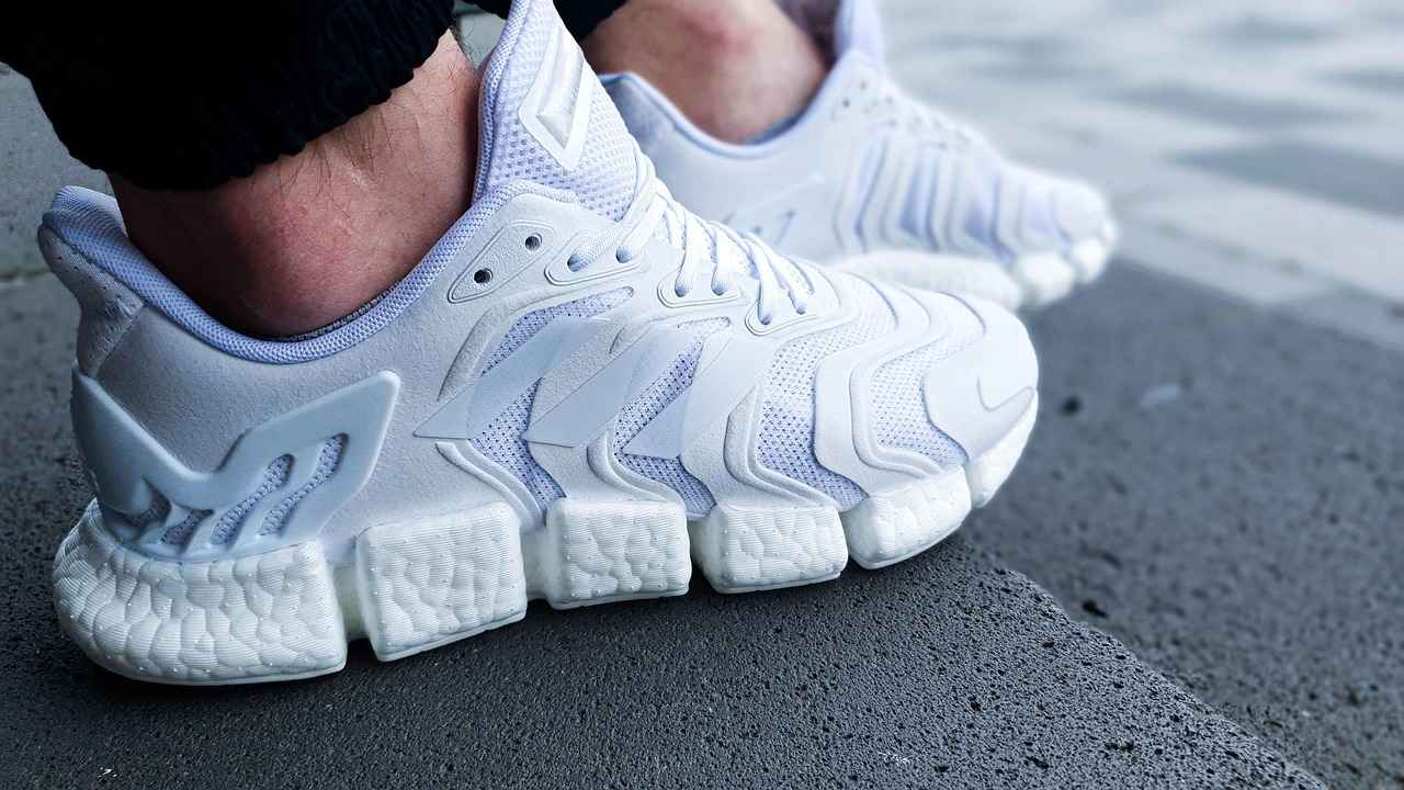 Why New Balance Sneakers Are Winning Fashion Awards 2 Key Features of New Balance Sneakers
