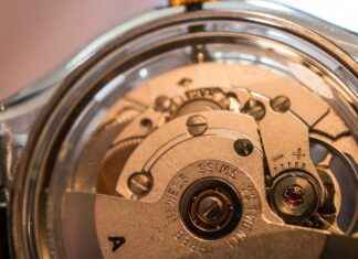 Why Rolex Chain Styles Are Taking Over the Luxury Scene Why Rolex Chain Styles Are Taking Over the Luxury Scene