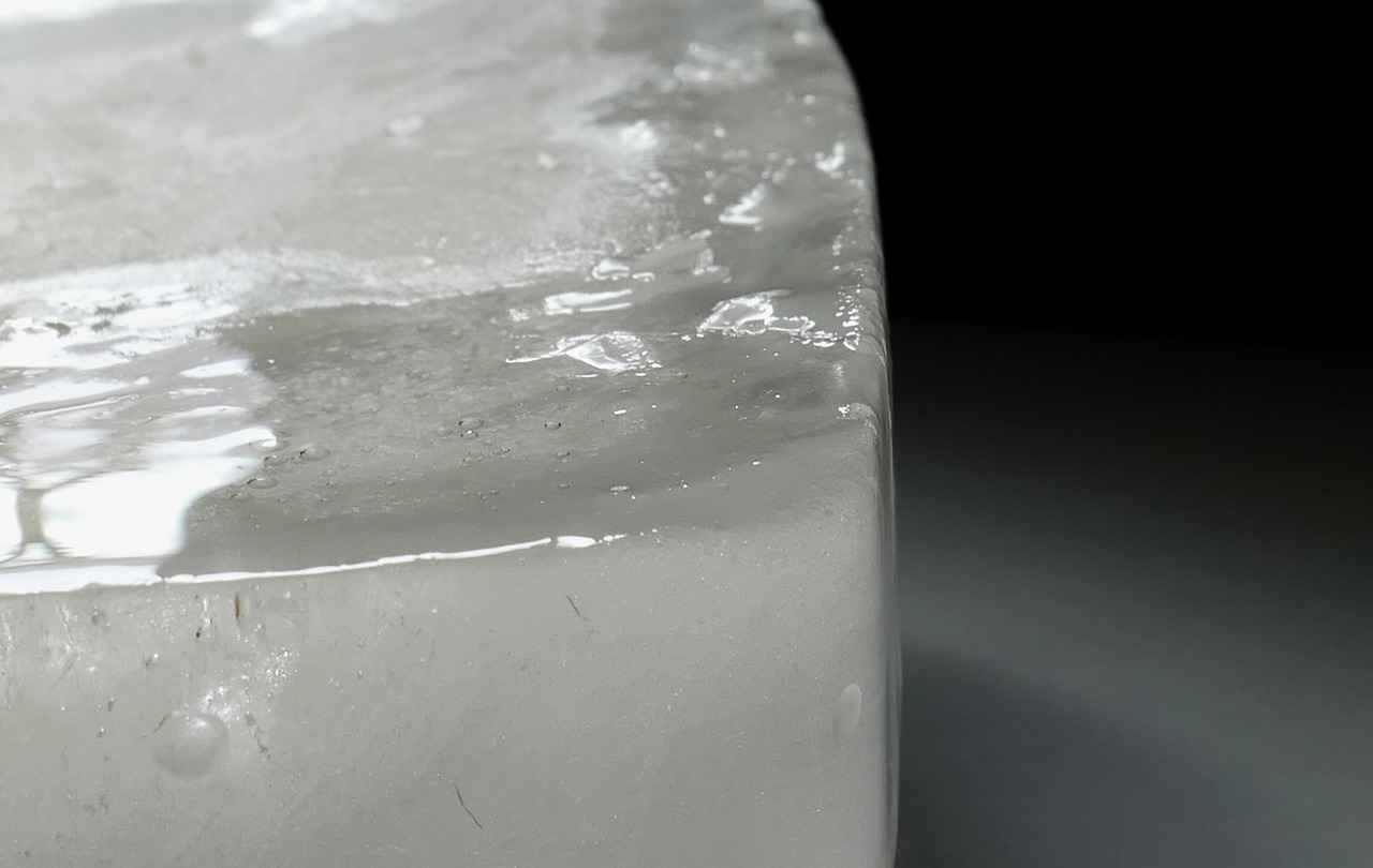 Why Warm Water Freezes Faster Than Cold Water: A Scientific Look 6 Controversies and Misunderstandings