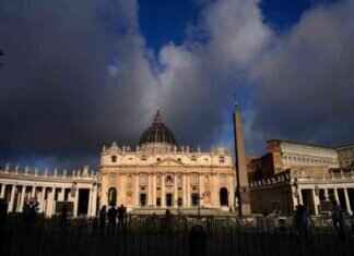 Choosing the Next Pope: Inside the Papal Conclave choosing-the-next-pope-nside-the-papal-conclave