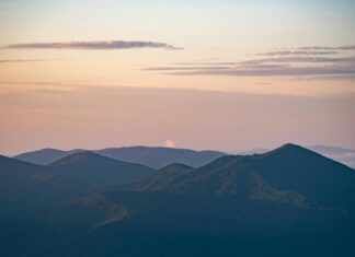 West Virginia Nudes: Discover the Hidden Beauty of Nature