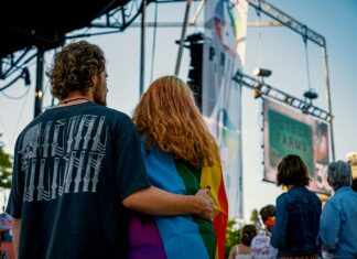 Dunking Booth Rental: Make Your Event Unforgettable Today!