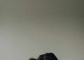 A Thousand Boy Kisses Summary: Discover Heartfelt Love and Loss