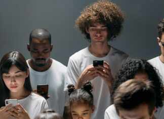 IzoneMedia360.com Mobile: Discover The Future of Mobile Solutions