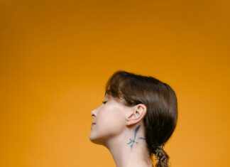 Daz Studios Side Bag: Unlock Ultimate Style and Functionality Today!